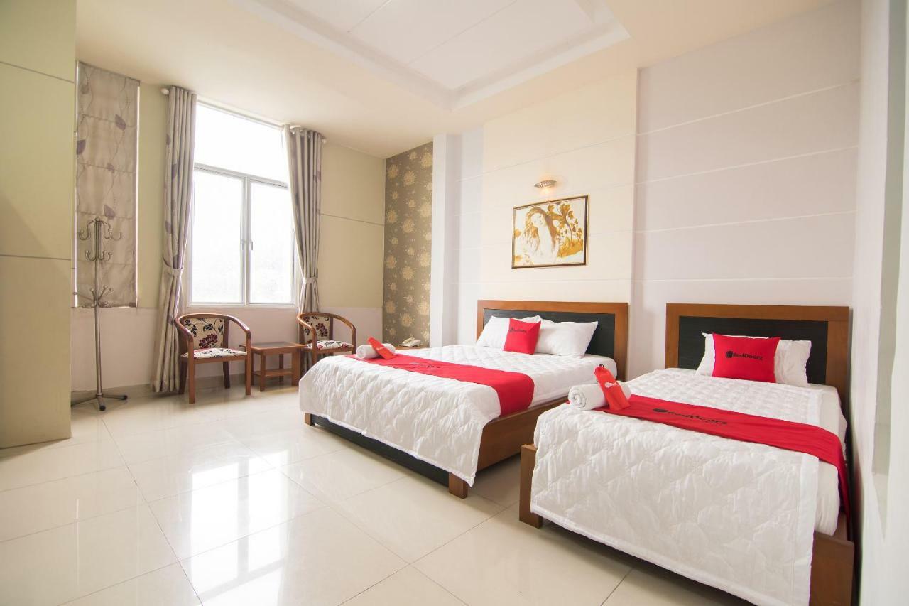 Hotel Reddoorz Near Saigon Zoo 3 à Hô Chi Minh-Ville Extérieur photo
